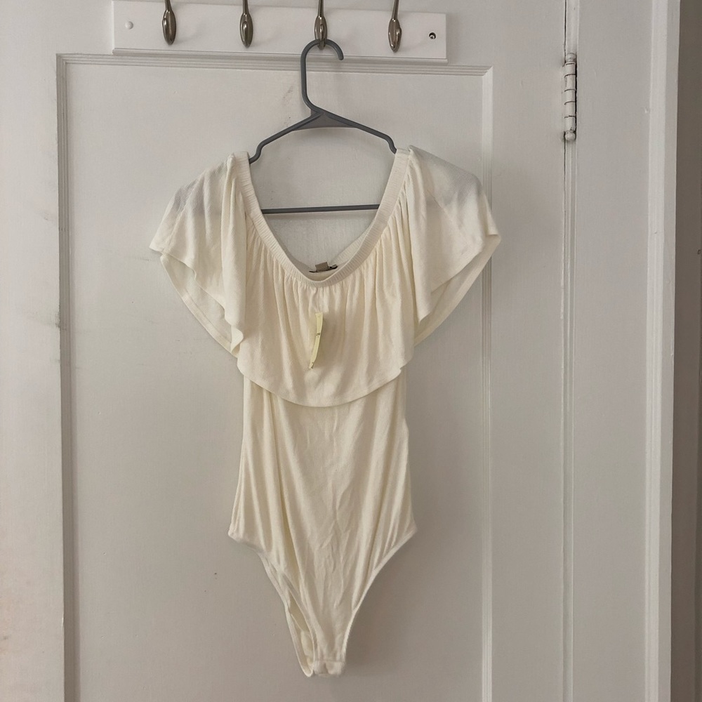 Lucky Brand Off the shoulder bodysuit